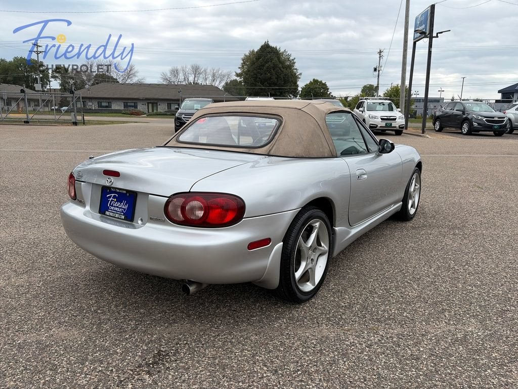 2003 Mazda Mazda MX-5 Miata Cloth