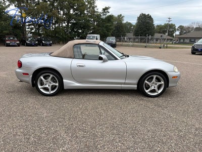 2003 Mazda Mazda MX-5 Miata Cloth
