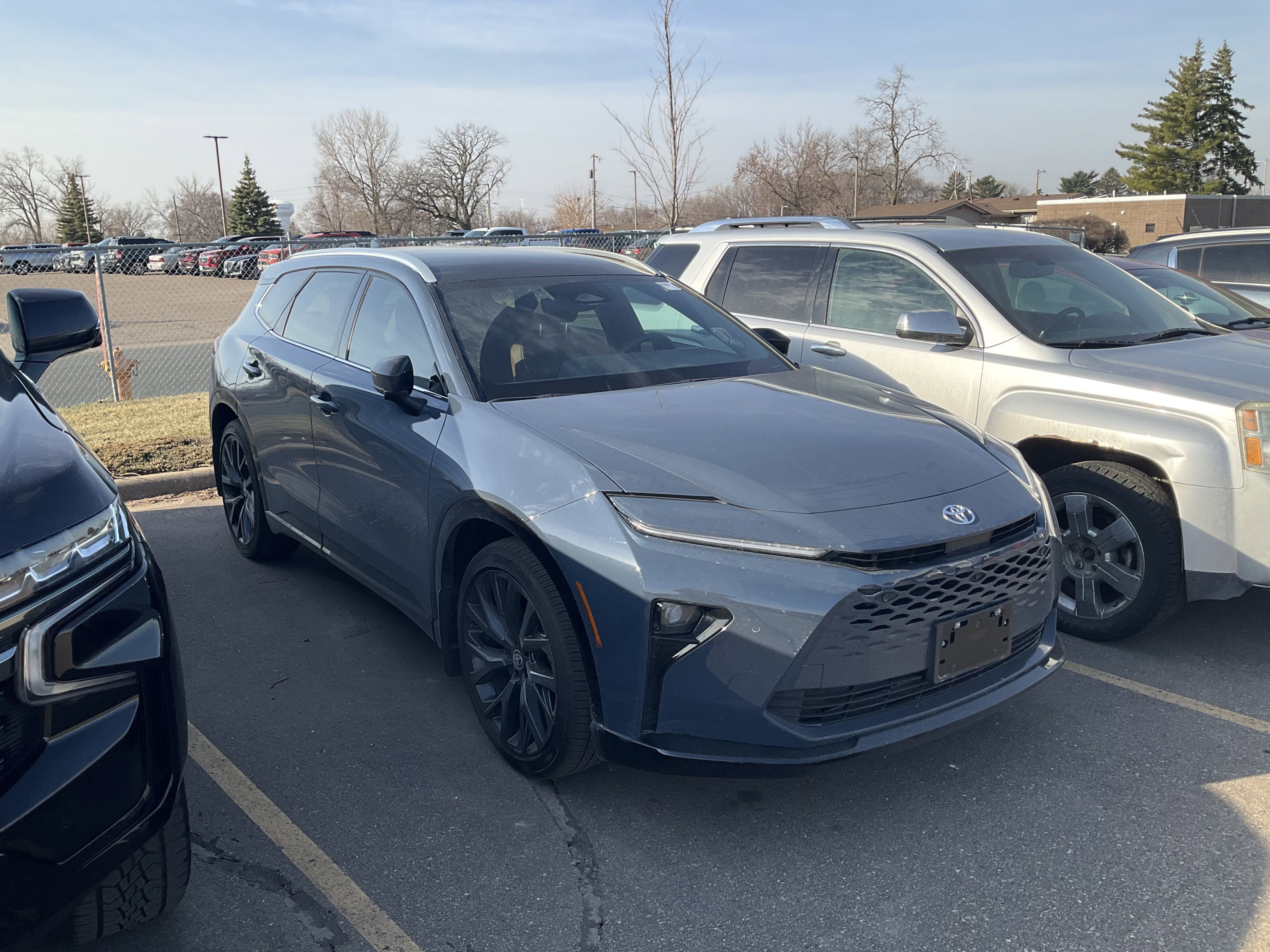 2025 Toyota Crown Signia Limited