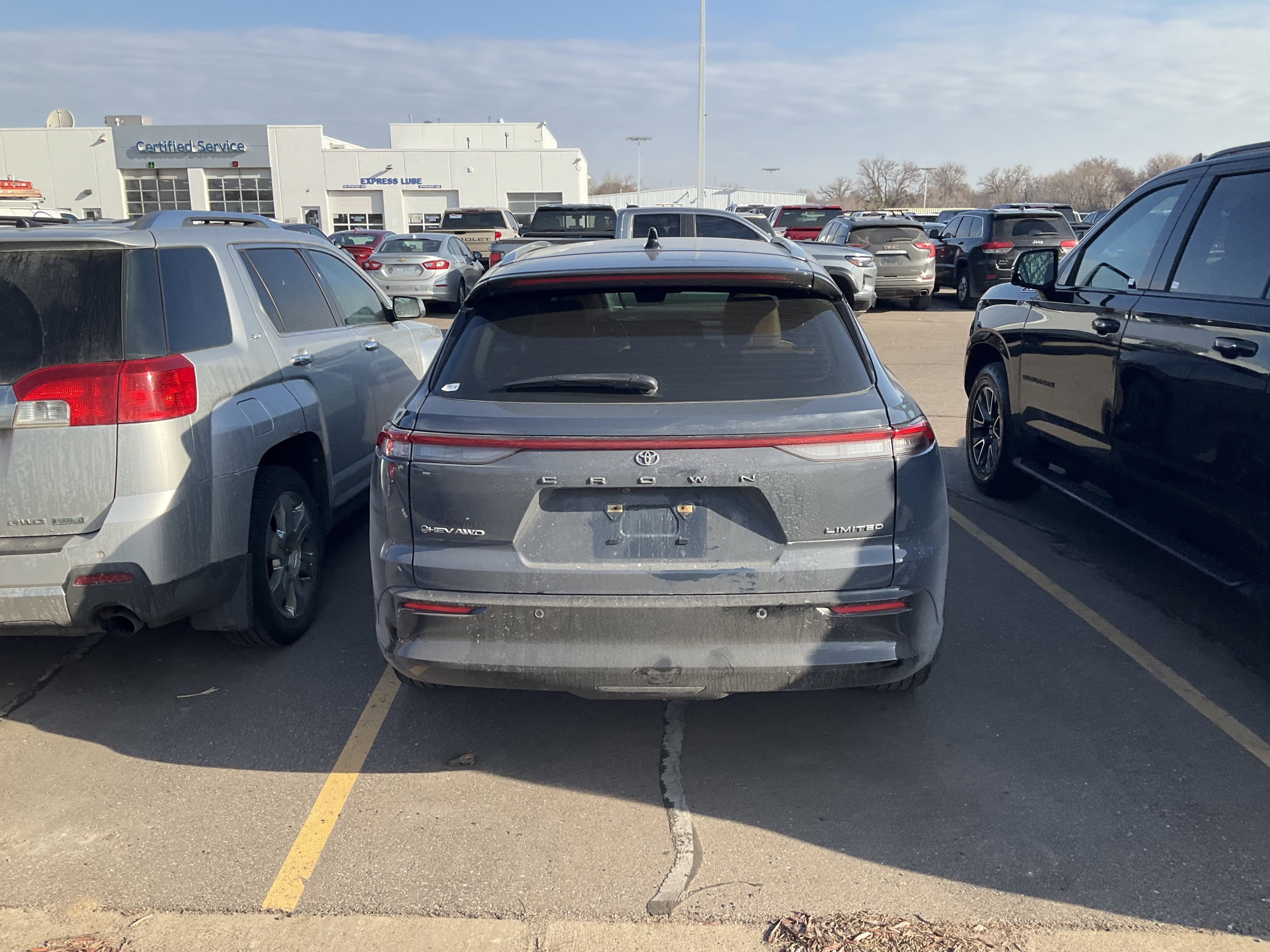 2025 Toyota Crown Signia Limited