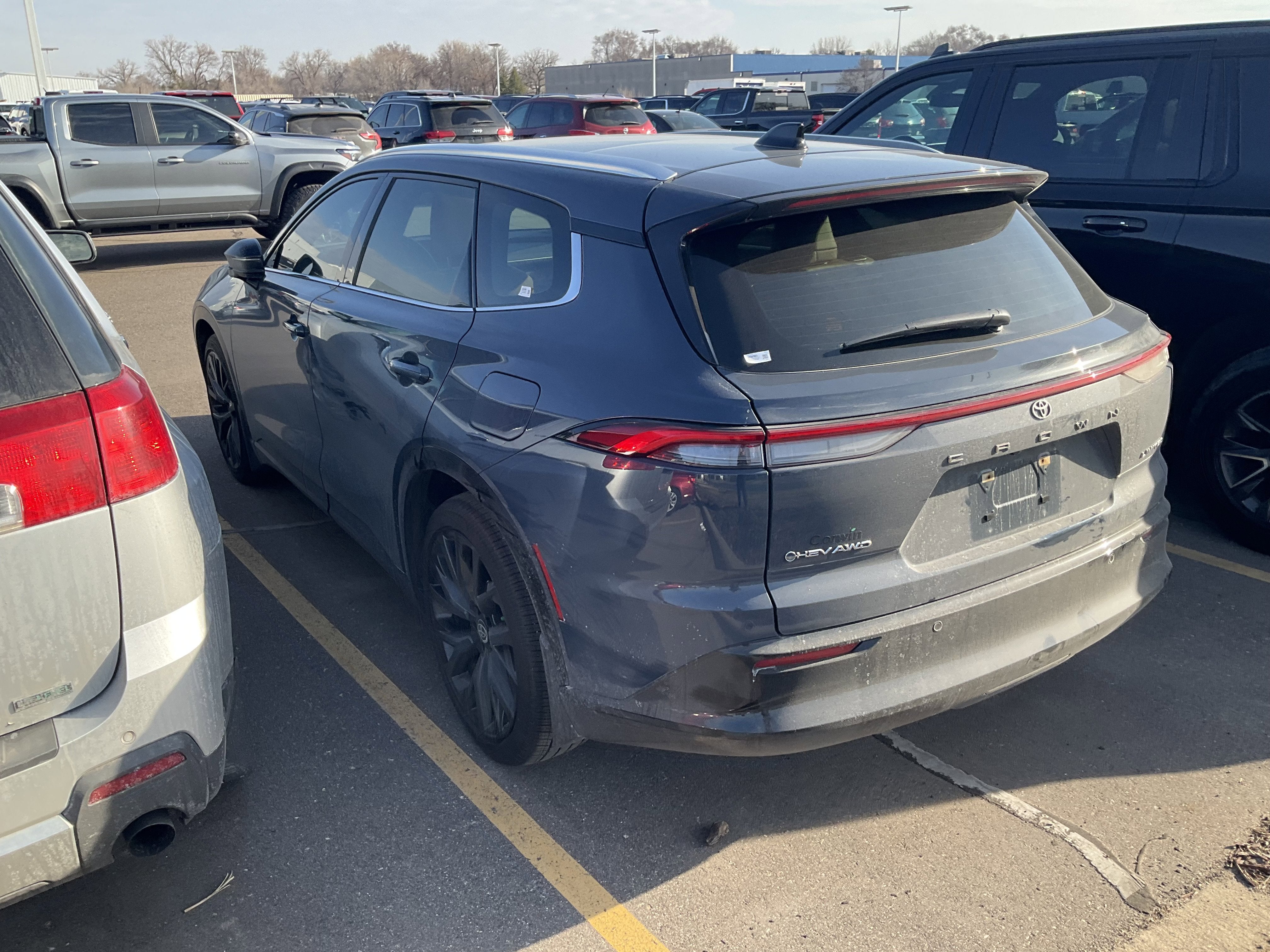 2025 Toyota Crown Signia Limited