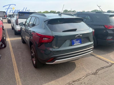2025 Chevrolet Trax LT