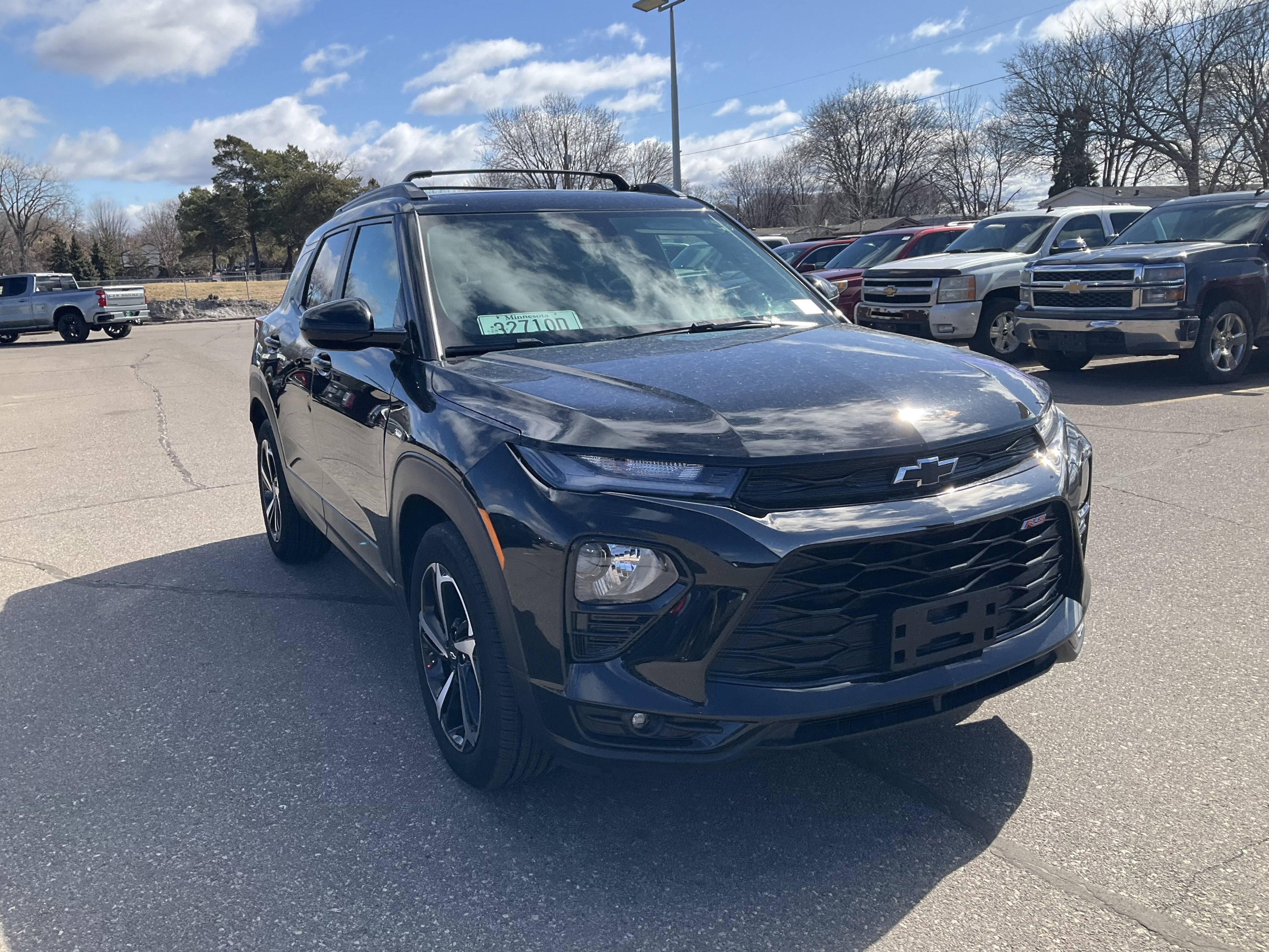 Used 2022 Chevrolet Trailblazer RS with VIN KL79MTSL0NB057392 for sale in Fridley, Minnesota