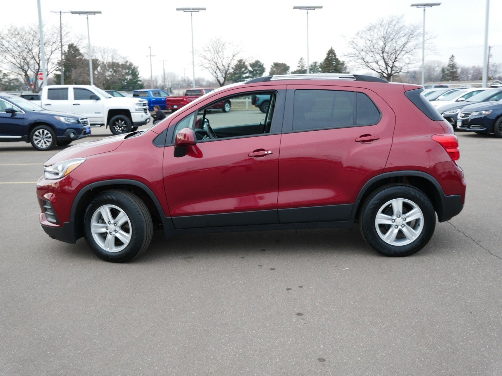 Certified 2021 Chevrolet Trax LT with VIN KL7CJLSB2MB313813 for sale in Fridley, Minnesota