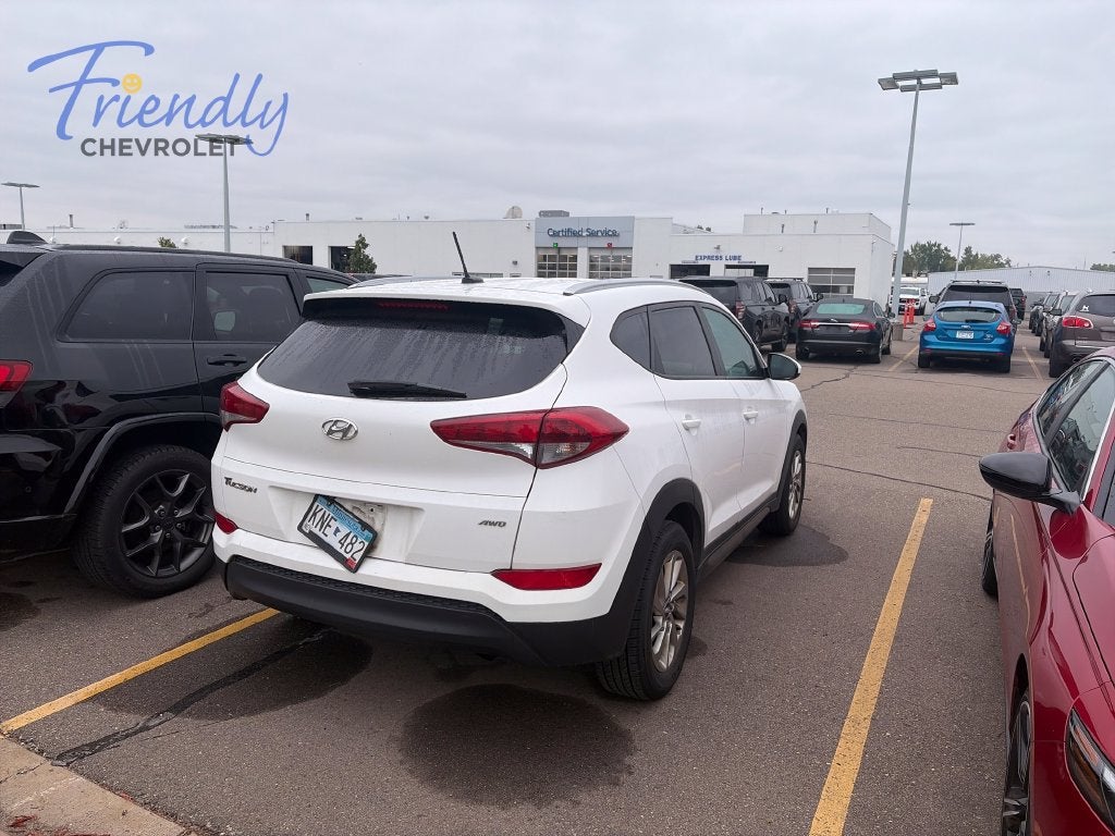 2016 Hyundai Tucson SE