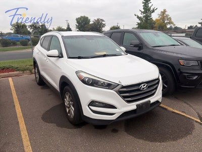 2016 Hyundai Tucson SE