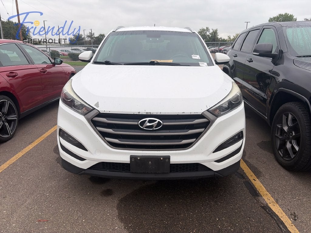 2016 Hyundai Tucson SE