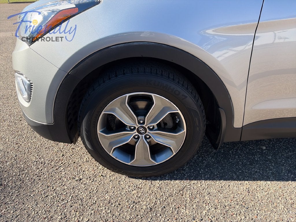 2016 Hyundai Santa Fe SE