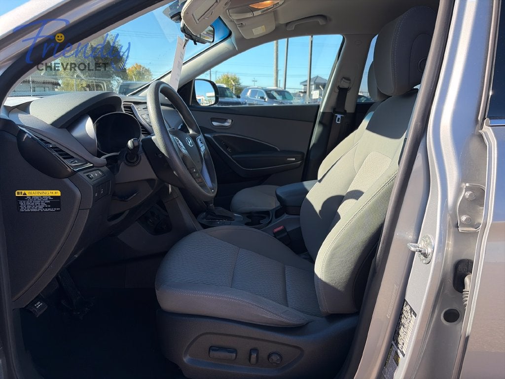 2016 Hyundai Santa Fe SE