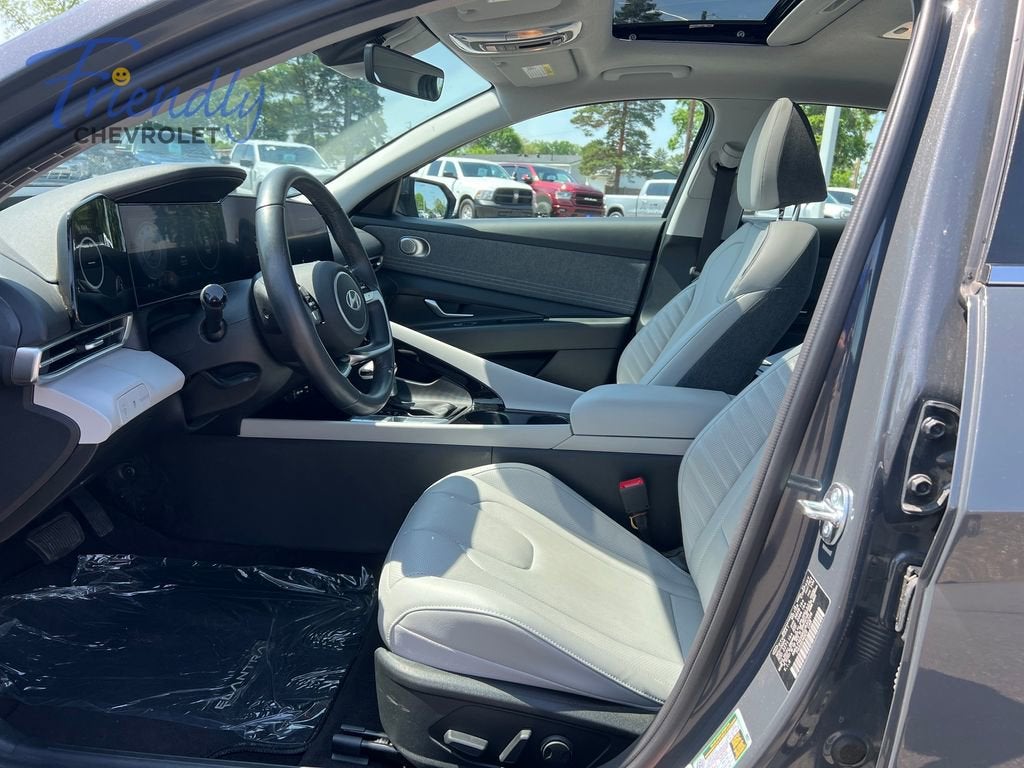 2025 Hyundai Elantra Limited