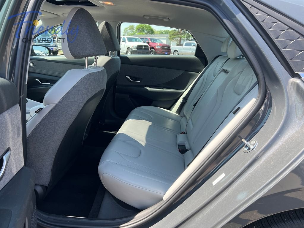 2025 Hyundai Elantra Limited