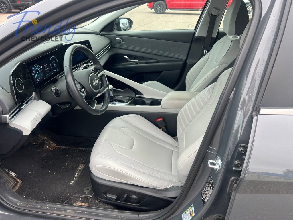 2025 Hyundai Elantra Limited