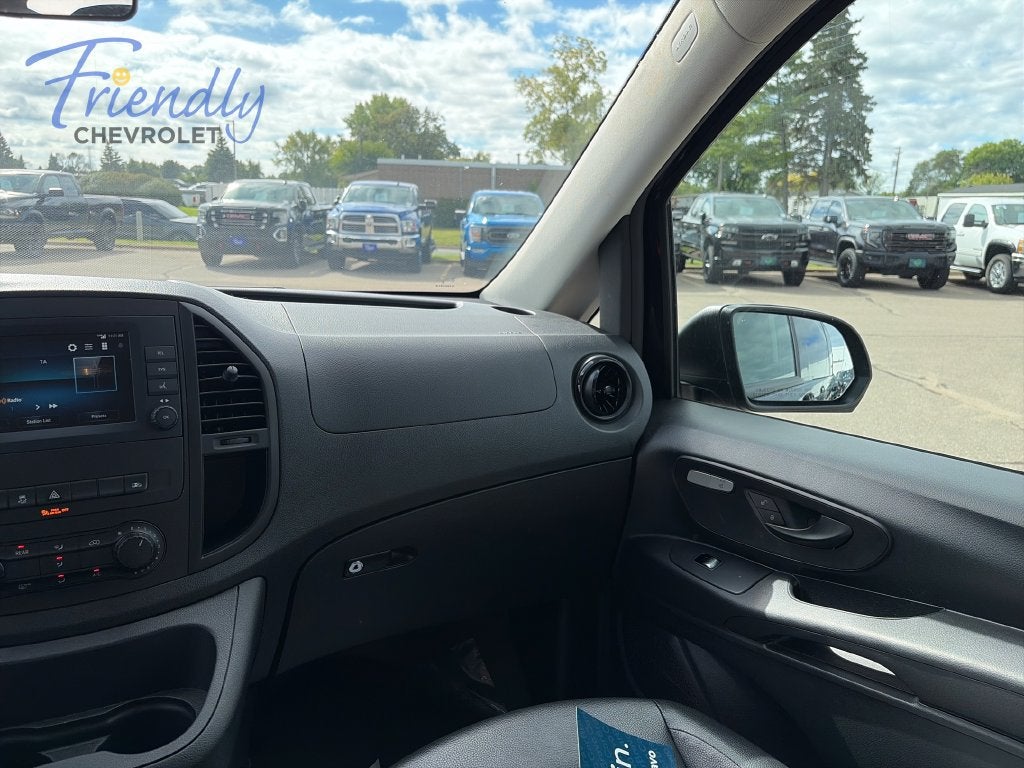 2023 Mercedes-Benz Metris Standard Roof 126" Wheelbase