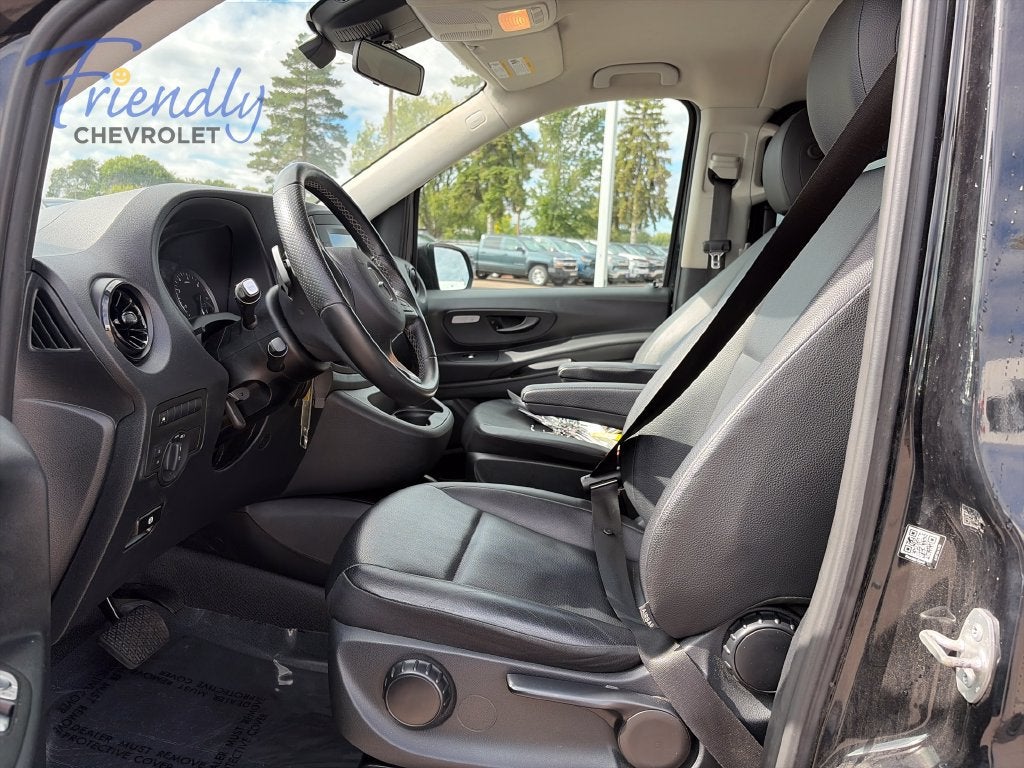 2023 Mercedes-Benz Metris Standard Roof 126" Wheelbase