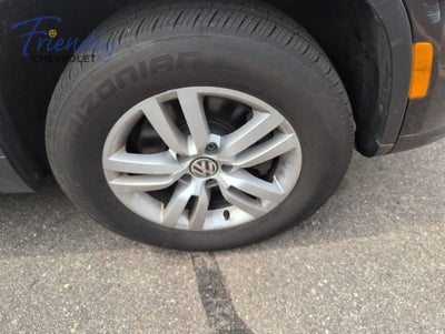 2016 Volkswagen Tiguan S