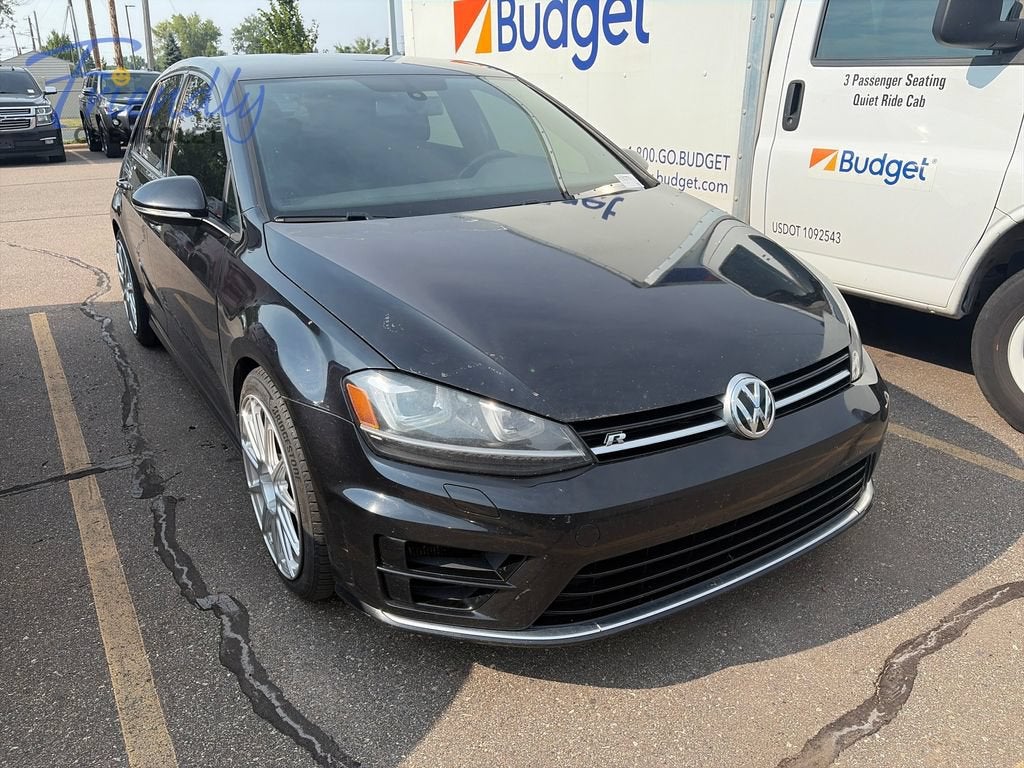 2016 Volkswagen Golf R 4-Door