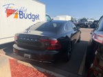 2017 Volvo S90 T6 Momentum