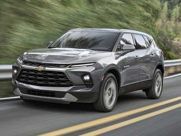 2025 Chevrolet Blazer driving
