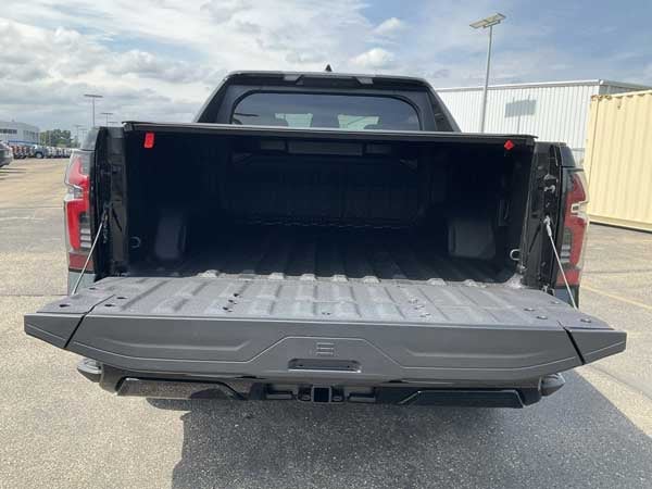 2024 Chevrolet Silverado EV bed